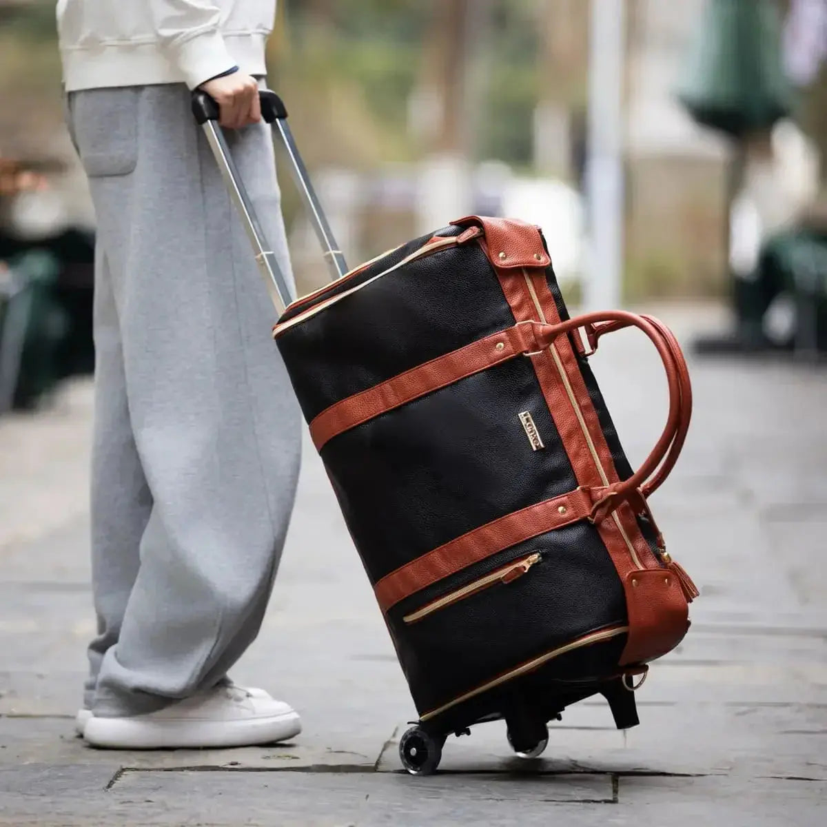 VYLOREA Signature  Large capacity travel Bag Black VYLOREA